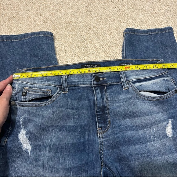 Judy Blue Boyfriend Fit Stretch Denim Distressed JB8275MD Size 11/30 Distressed - Picture 14 of 16